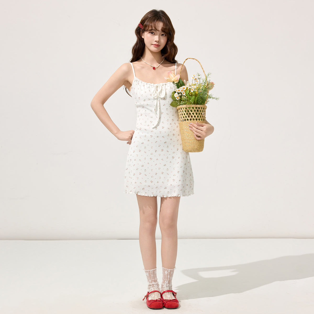 White Floral Tie-Front Strapless Dress for Women, Fitted Bodycon