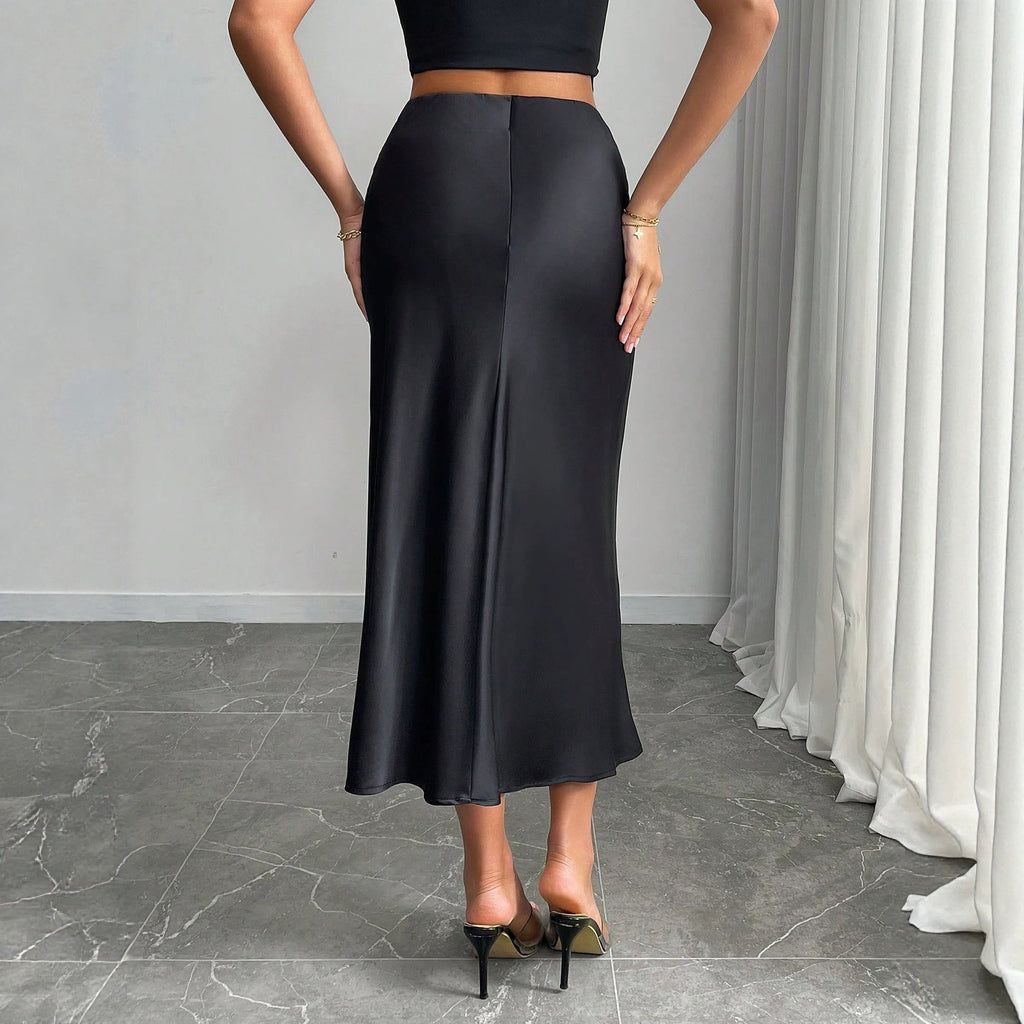 Tailored fish tail half length skirt