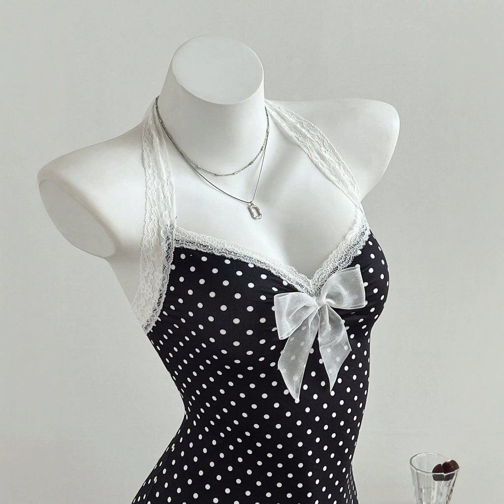 Polka dot lace waist cinching short skirt