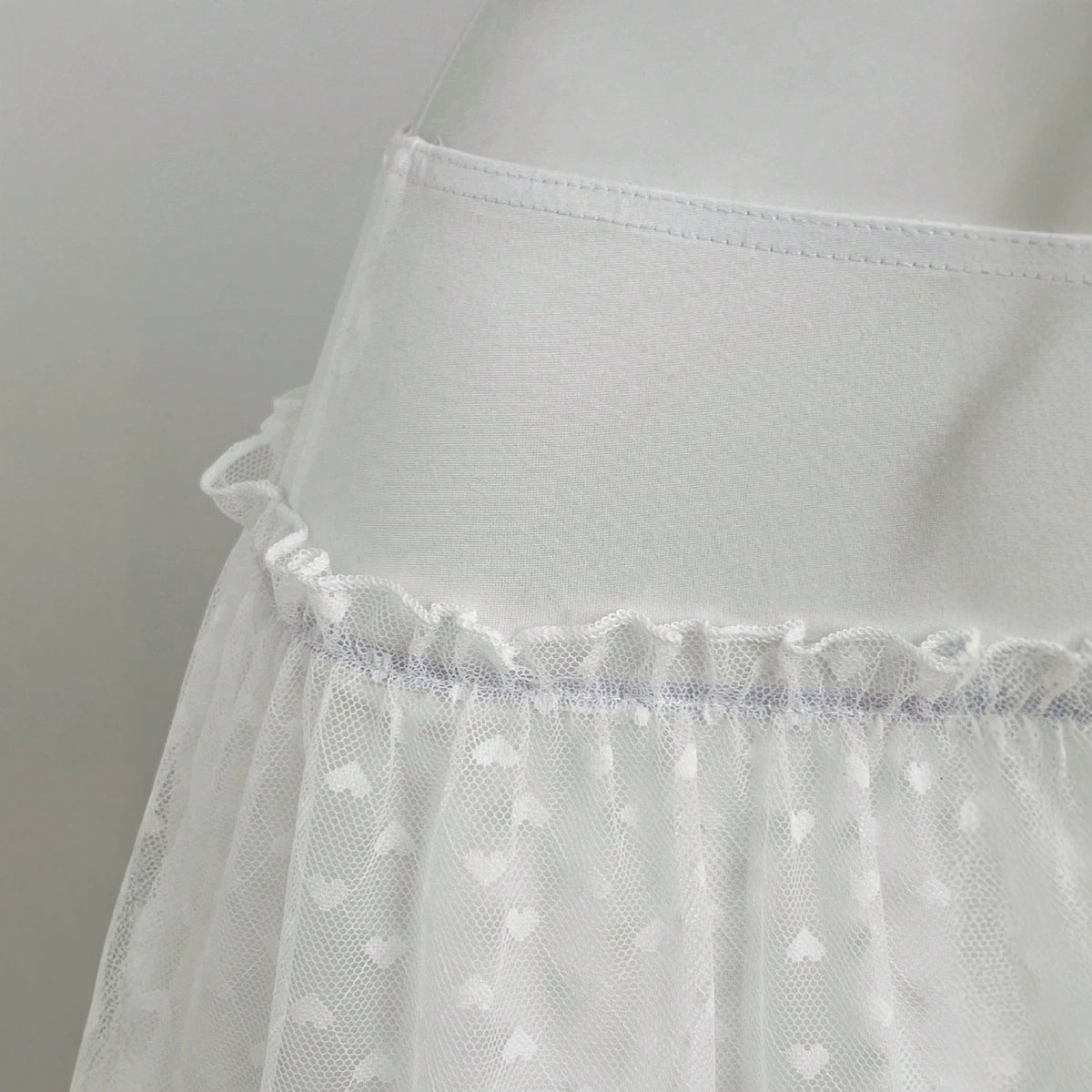 Lace low waisted short skirt