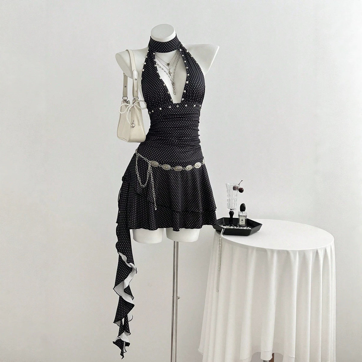 Hanging neck V-neck polka dot waist women's dress