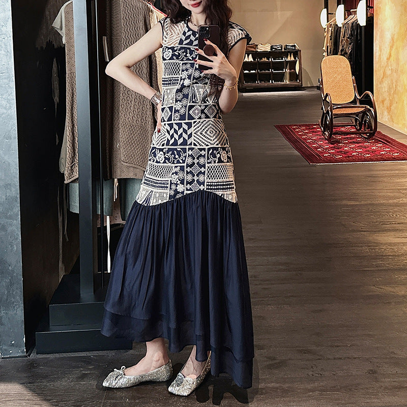 New trendy dress for early summer, unique and beautiful waist hugging skirt