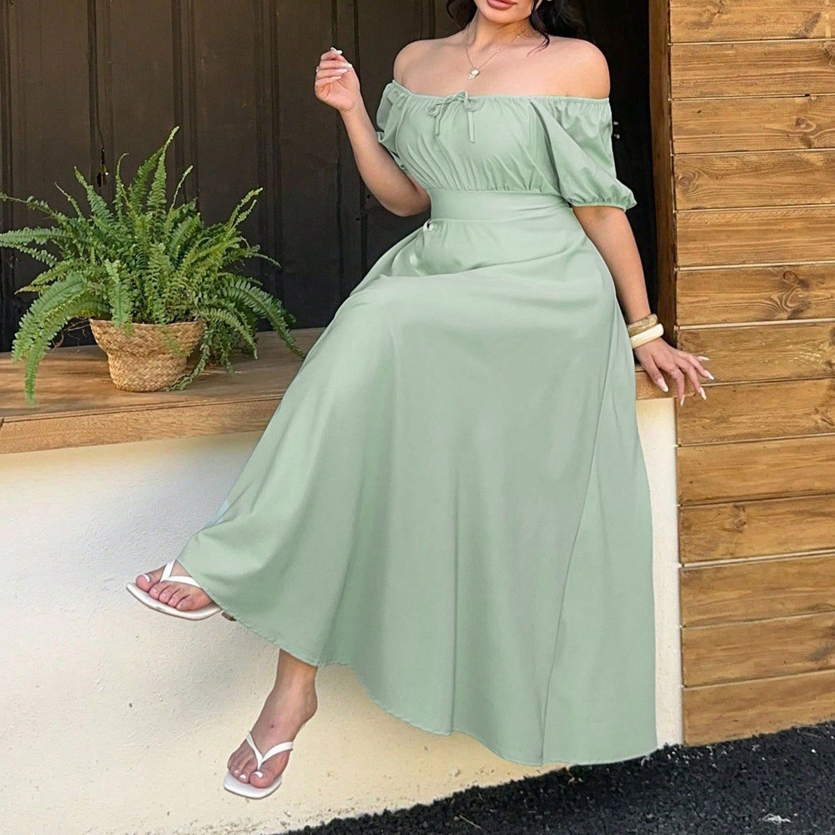 Sexy Women's Square Neck Bubble Sleeve Solid Color Elegant Plus Size Dress