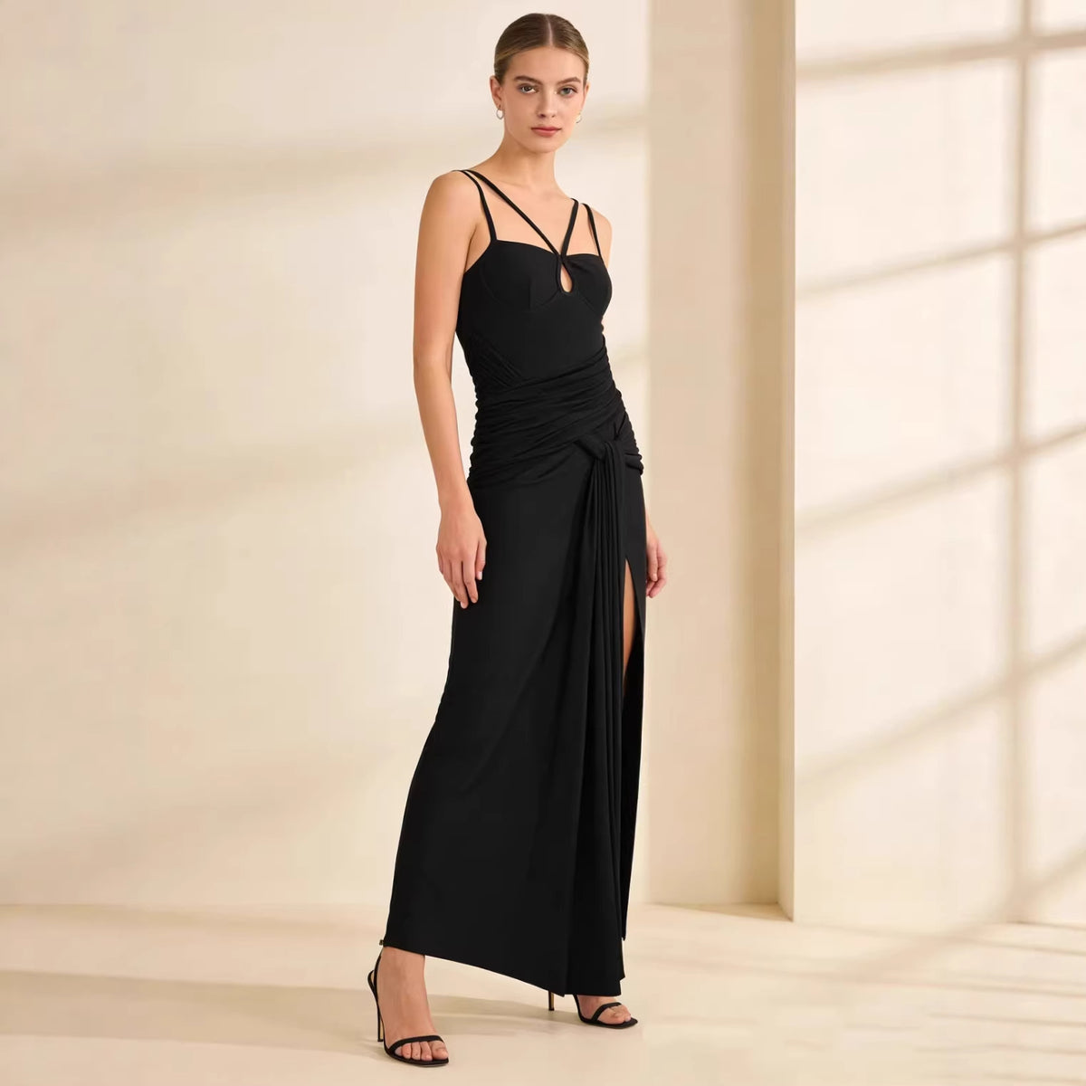Sleeveless backless slit dress