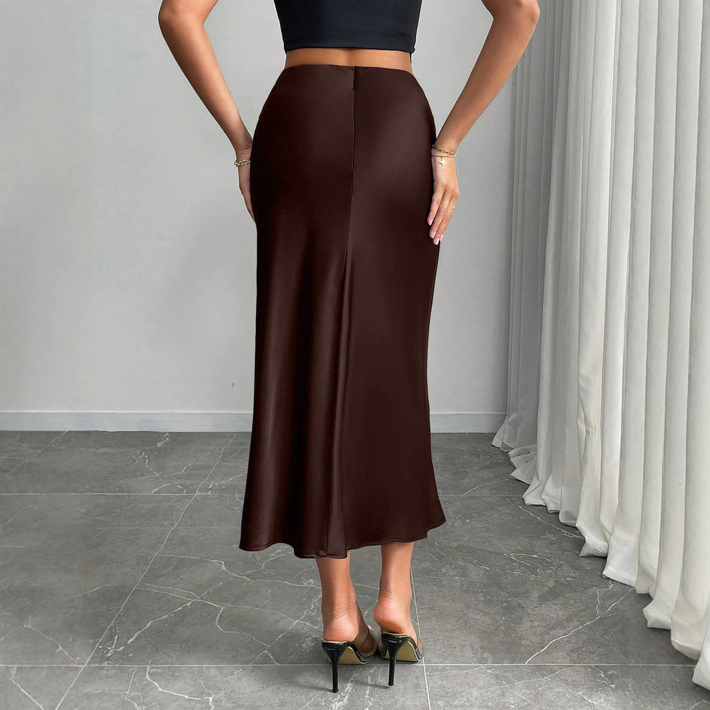 Tailored fish tail half length skirt