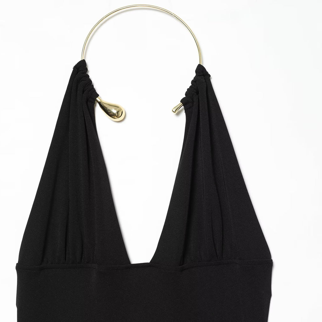 Hanging neck and tied neck women's dress